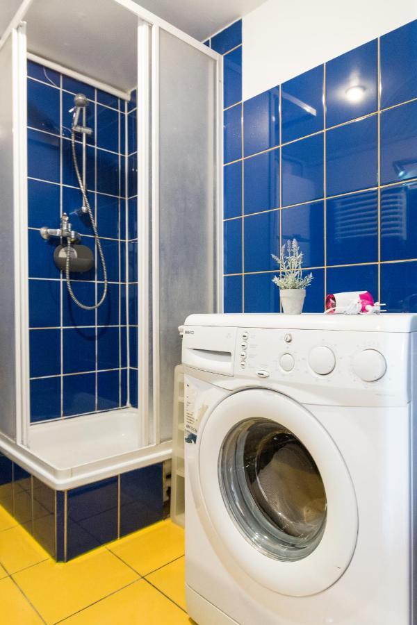 Lovers Nest Apartment Красков Екстериор снимка